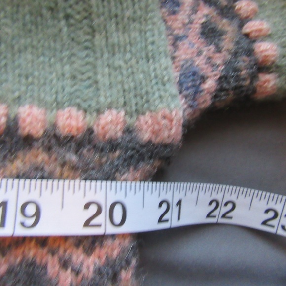 Womens Vtg Clan Royal Edinburgh Wool Sweater Sz S - Picture 6 of 12